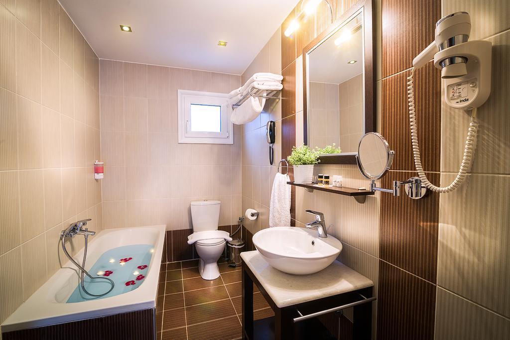 Pansion Zafeiriou Hotell Kastoria Exteriör bild